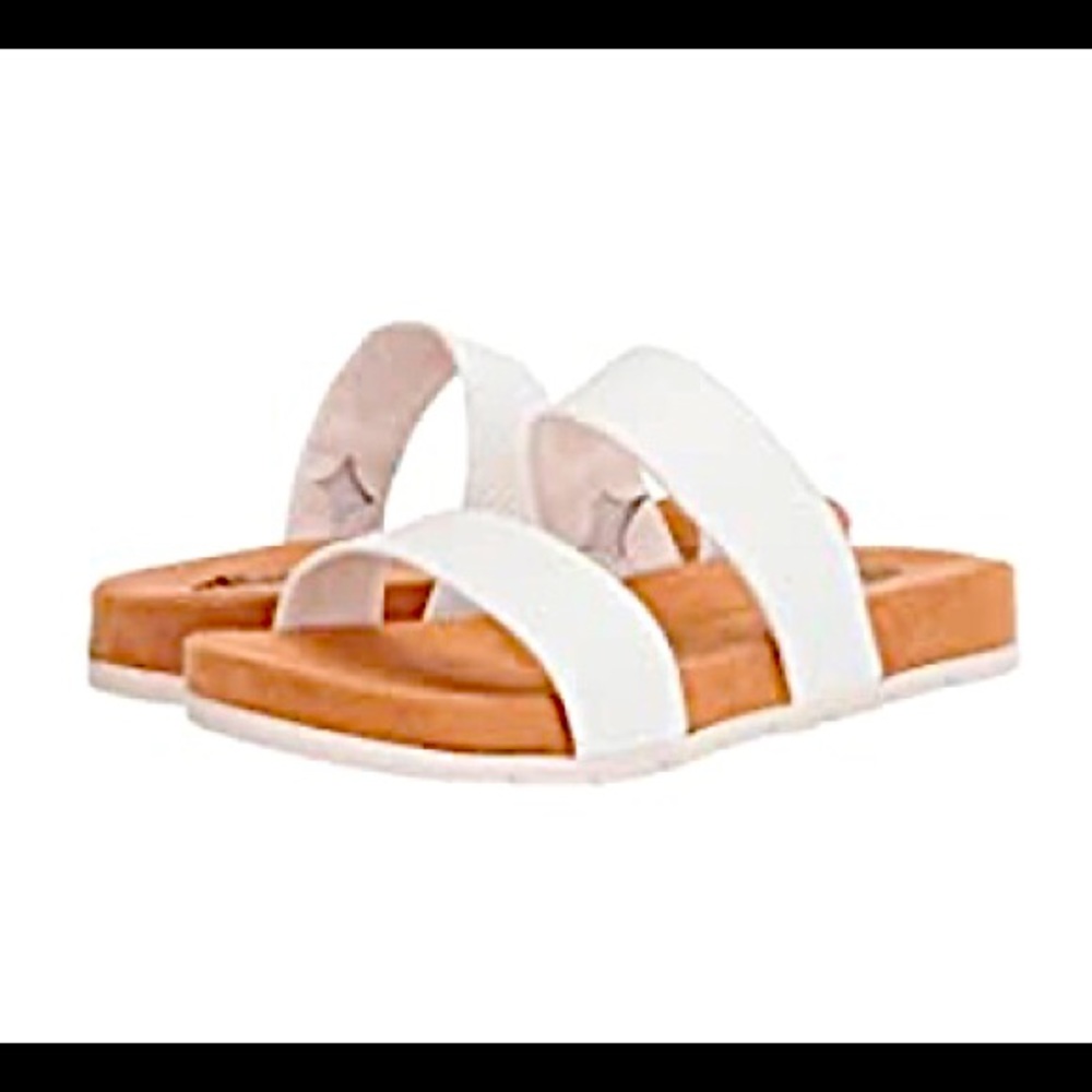 Cliffs by White Mountain Tahlie Sandals